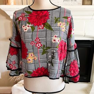 True Destiny Layered Ruffle Bell Sleeve Floral Checkered Print Crop Top Size S